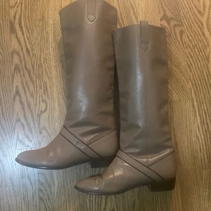 Etienne Aigner Taupe Leather Knee Boots size 6. Vintage. Nice!